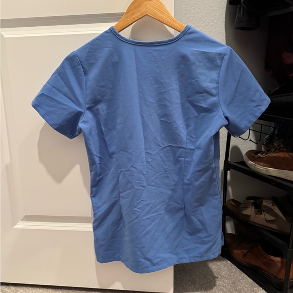 Figs Scrub Top - Picture 2 of 4